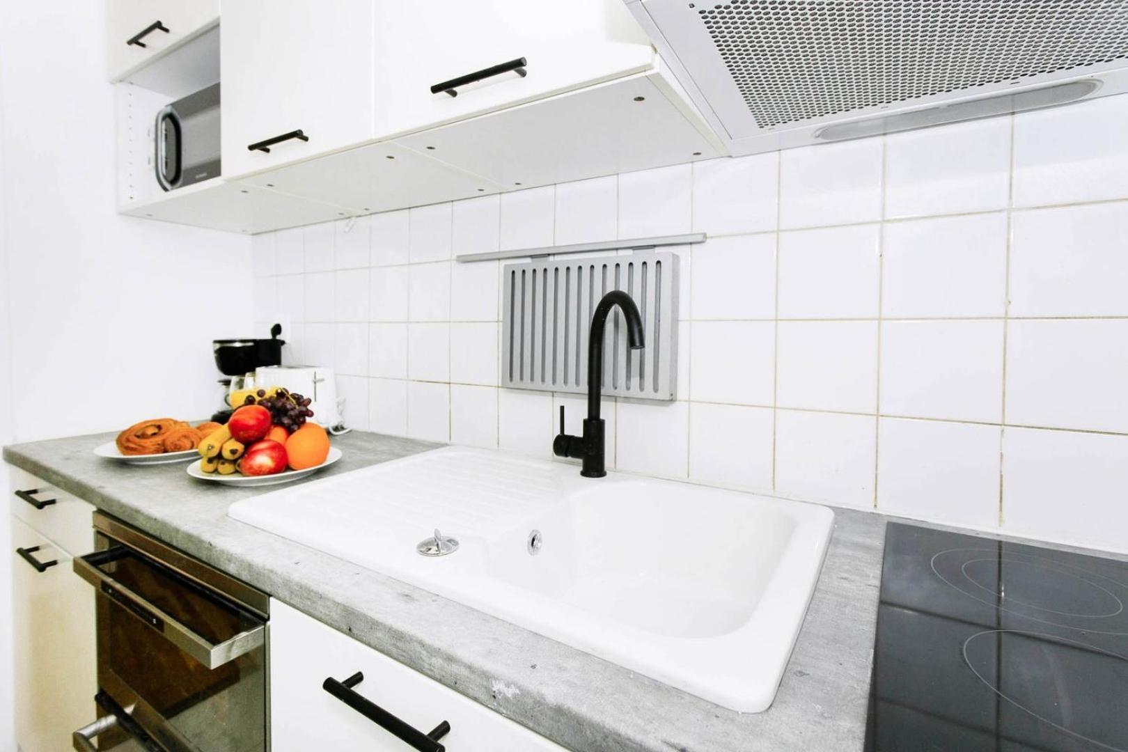 Bnbnook - Elegant 1br Near Louvre And Palais Royal Apartment