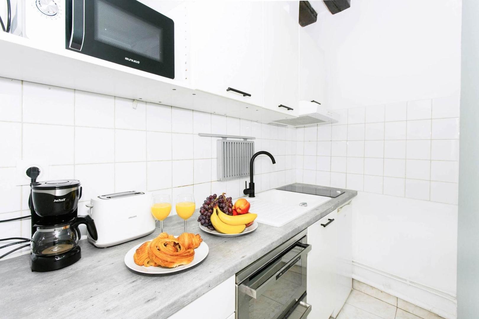 Bnbnook - Elegant 1br Near Louvre And Palais Royal Apartment Paris